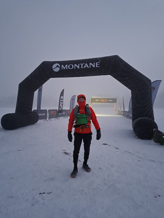 Ray Poynter at start of the Spine Race